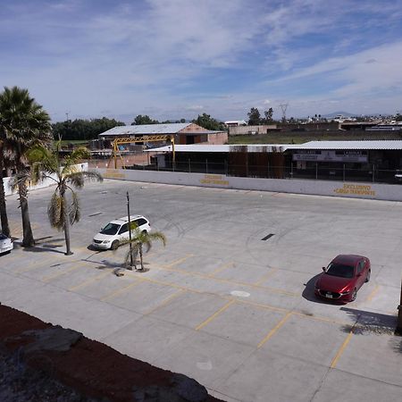 Hotel Real De La Barca ภายนอก รูปภาพ