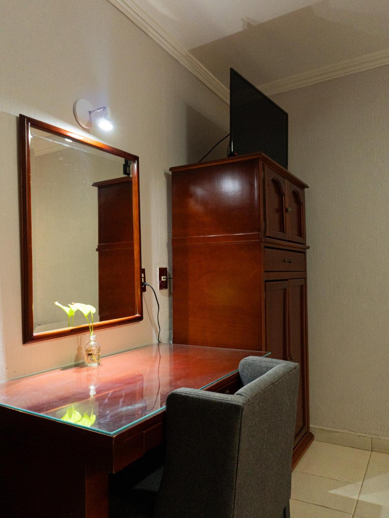 Hotel Real De La Barca ภายนอก รูปภาพ