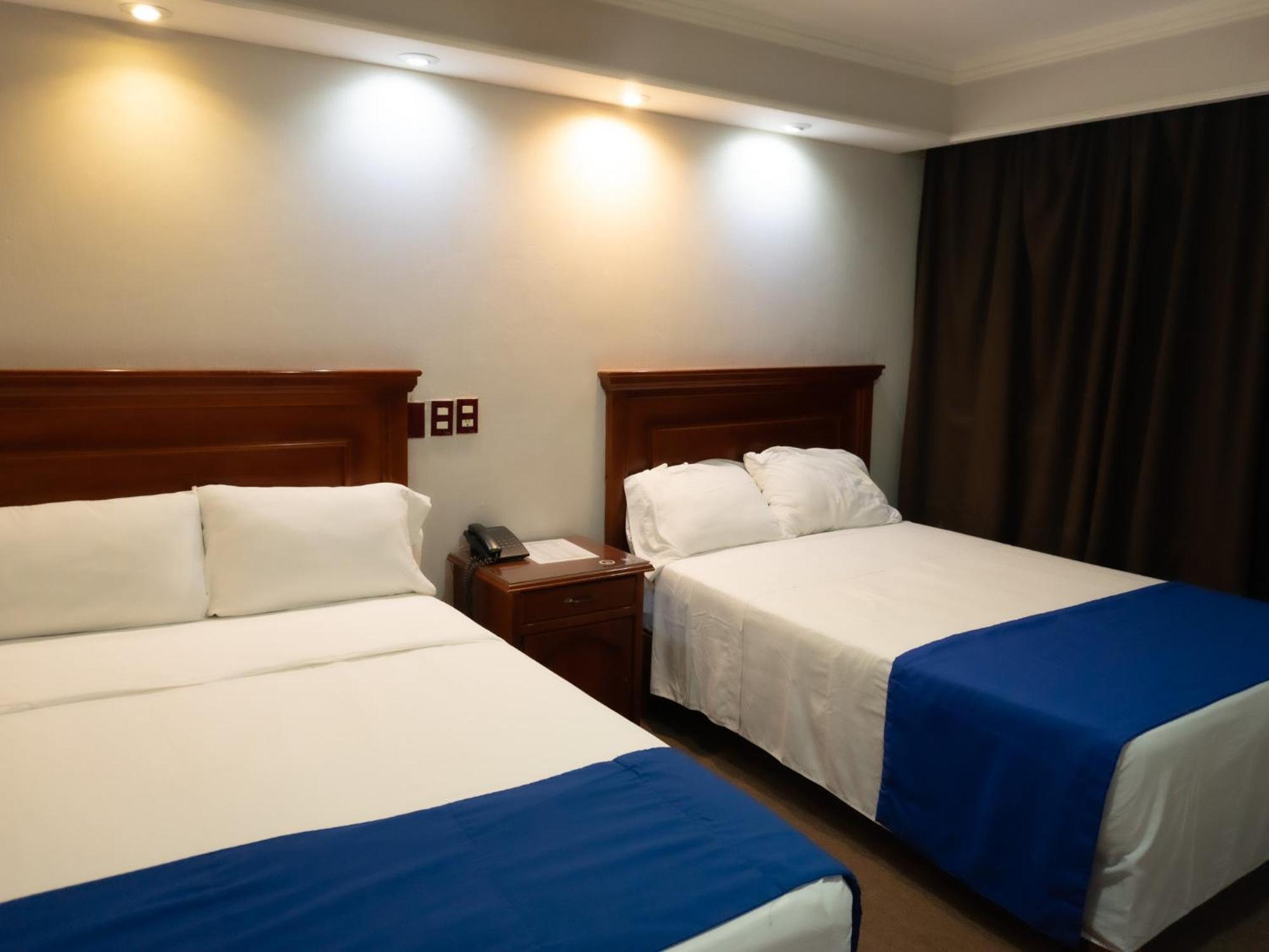 Hotel Real De La Barca ภายนอก รูปภาพ